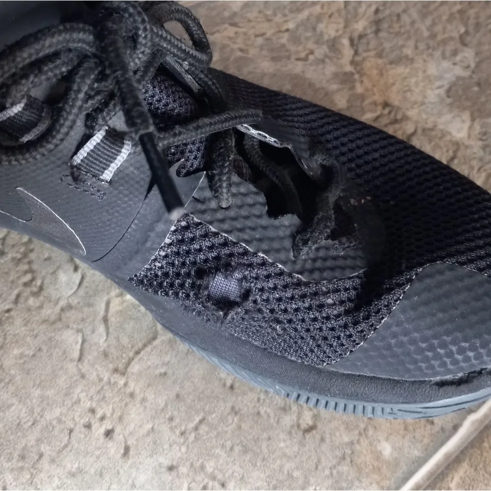 Nike Air Precision Sneakers